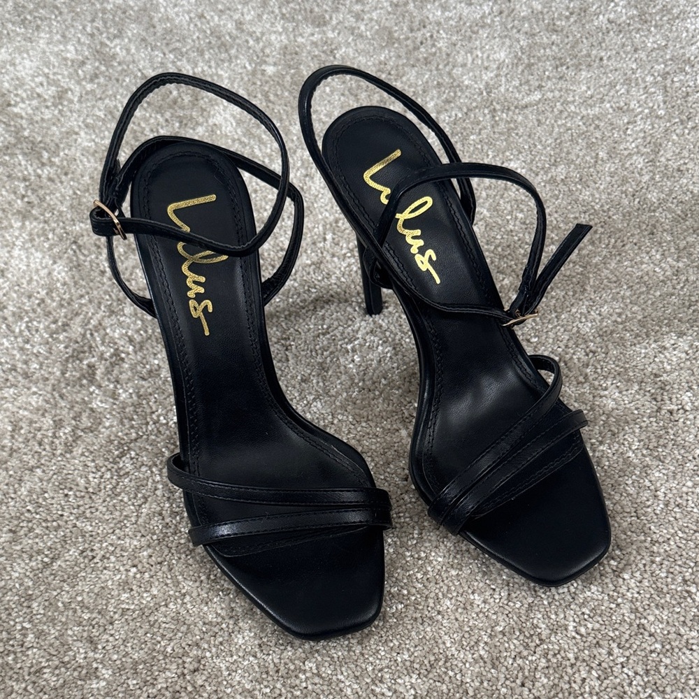 Lulu's Strappy Black Heels